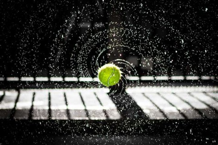 Are pressureless tennis balls as good?