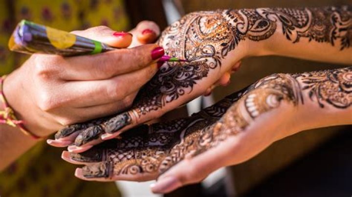 Can I use henna two days in a row?