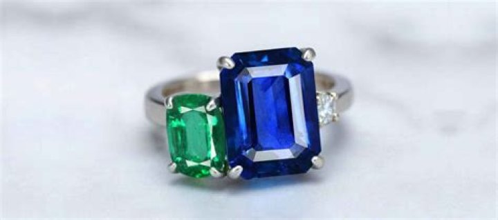 Can we wear yellow sapphire and Neelam together?