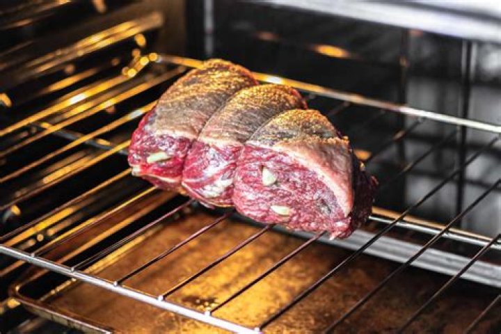 Can you cook a roast in a convection oven?