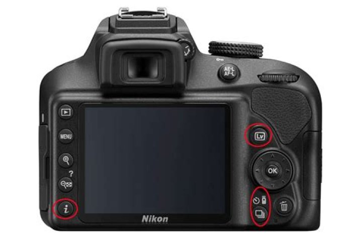 Does Nikon d3400 have bracketing?