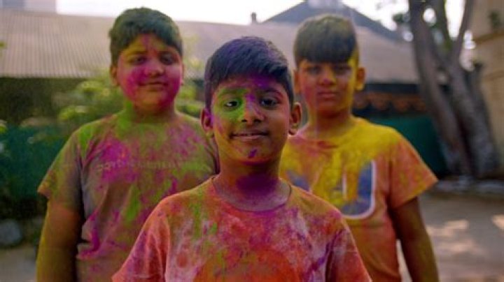 How can I play Holi safely?