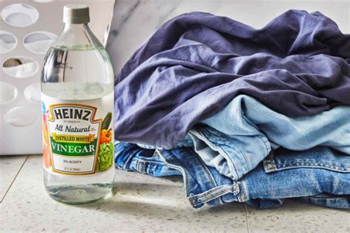 How do I add vinegar and baking soda to my laundry?