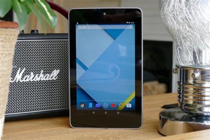 How do I clear cookies on my Motorola Droid?