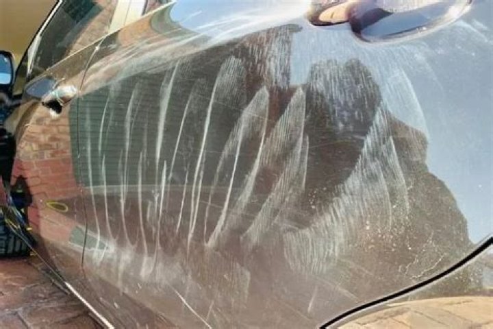 How do I stop my car from buffing when I swirl it?
