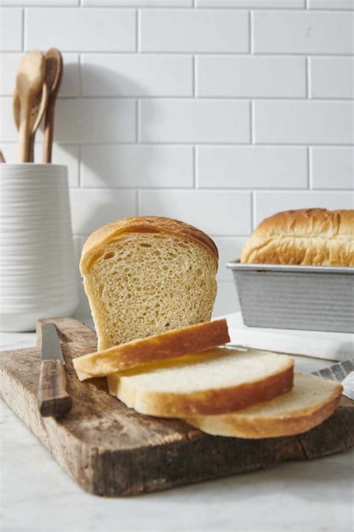 How do they make white bread white?