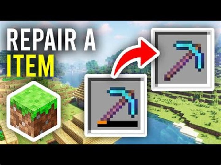 How do you repair a diamond sword in Minecraft?