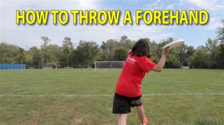 How do you throw a forehand Frisbee far?