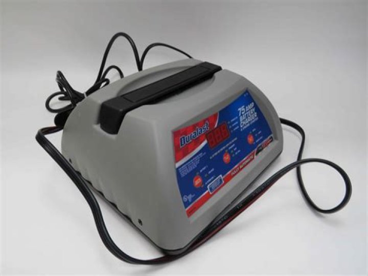 How do you use a duralast battery charger?