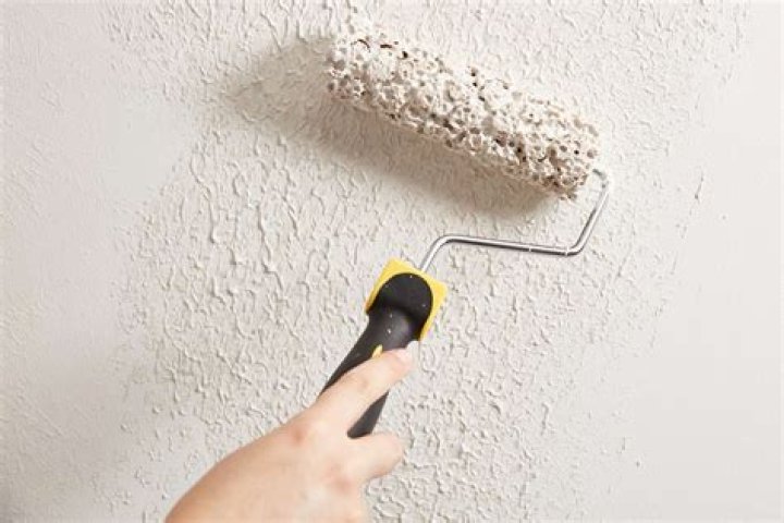 How do you use a texture roller?