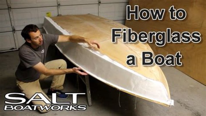 How long can a fiberglass boat last?