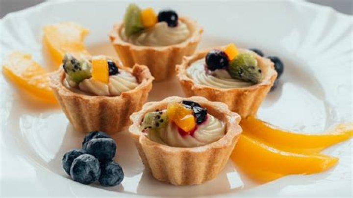 How long do fruit tarts last?