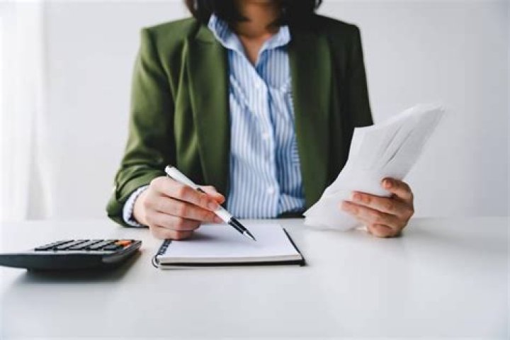 How long does it take to close a business sale?
