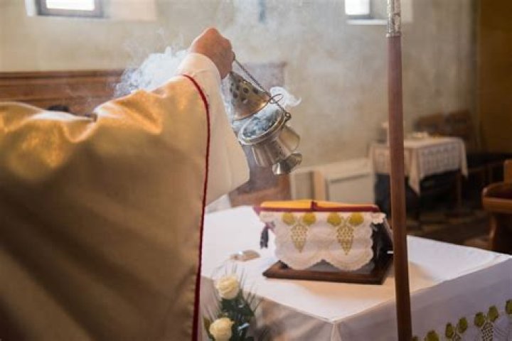 How long is a Catholic funeral?