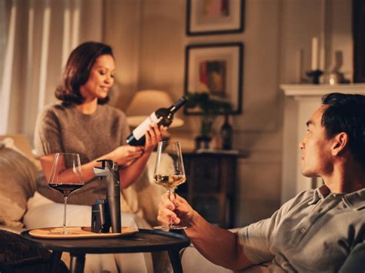 How long will Coravin keep wine?