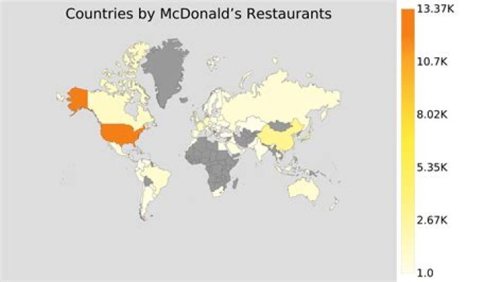 How many McDonalds are there in China in 2018?