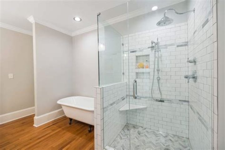 How much does it cost to put in a shower?