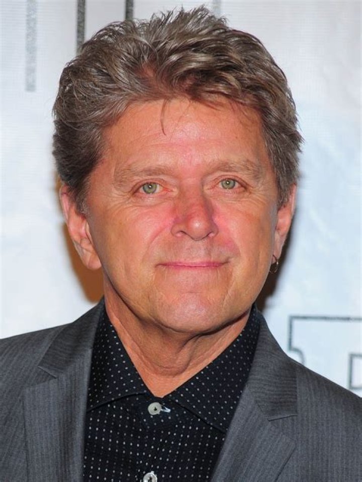 How much money is Peter Cetera worth?