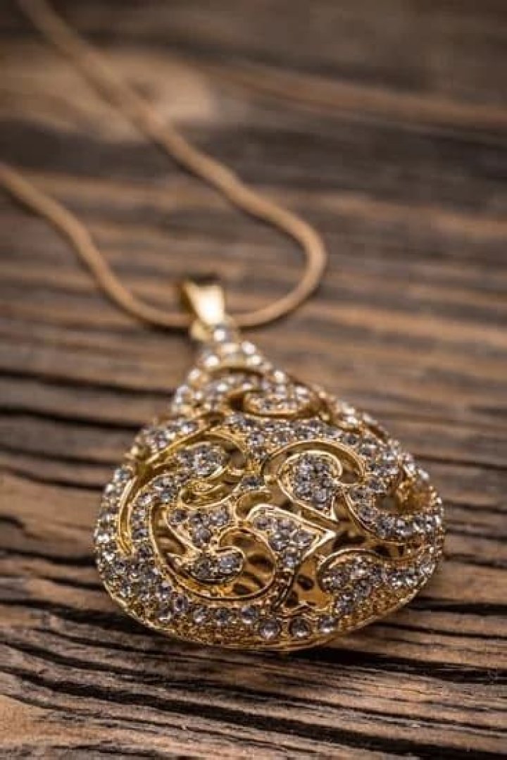 Is Walmart getting rid of jewelry?