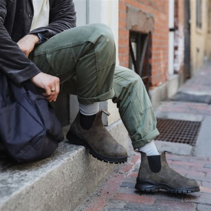 What are lug sole boots?