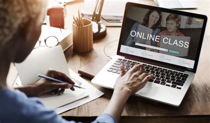 What classes are best to take online?