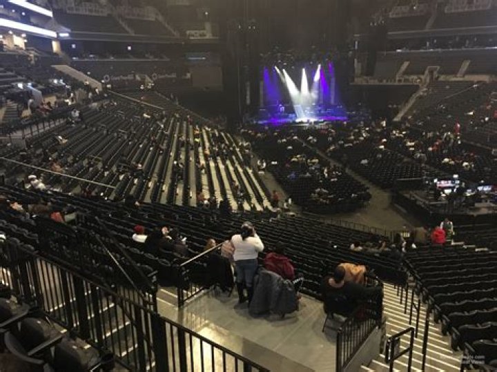 What does doors mean at a concert?