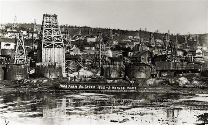 What happened in Titusville Pennsylvania causing a breakthrough that started the oil boom?