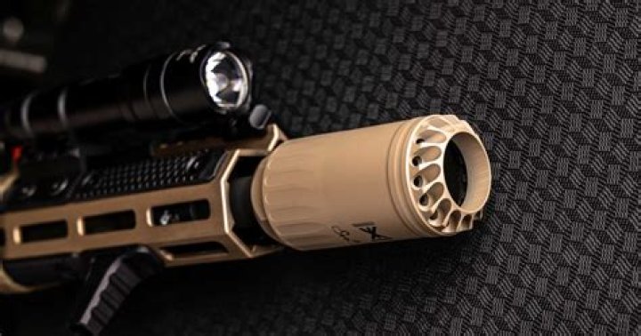 What is a flash can ar15?