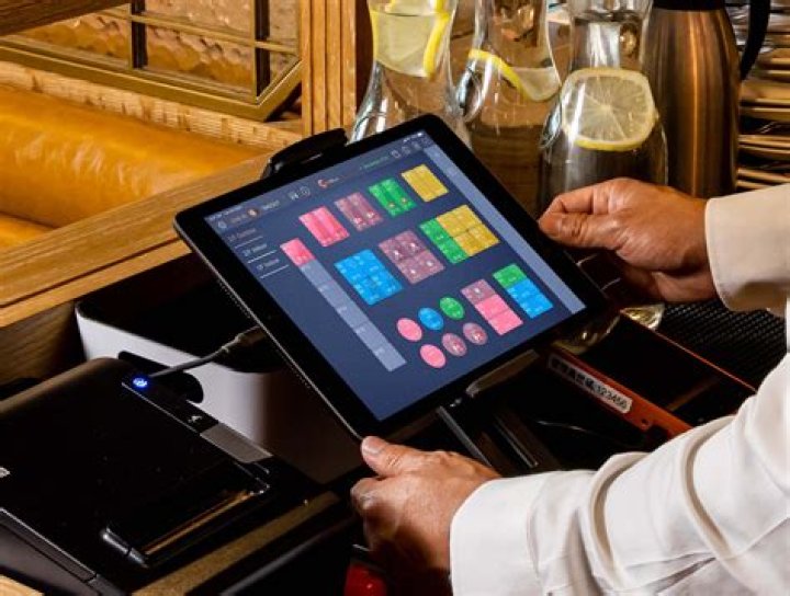 What is the average cost of a POS system?
