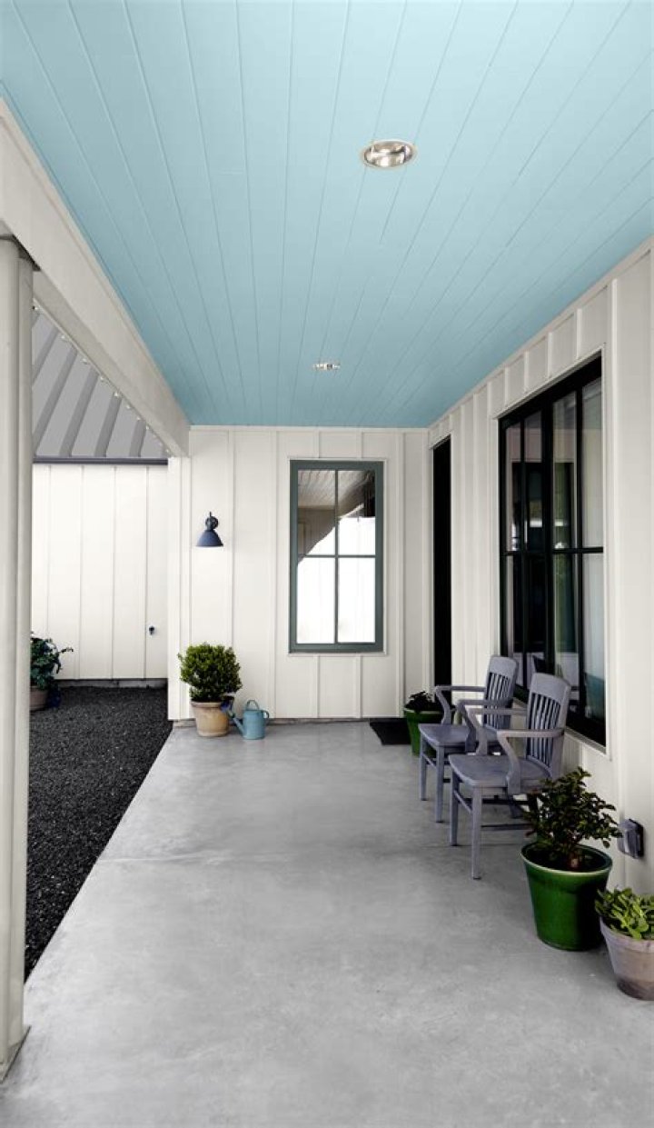 What is the best color to paint a porch ceiling?