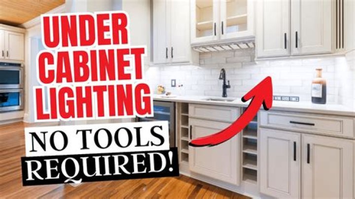 What kind of light goes under kitchen cabinets?