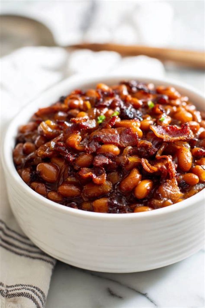 What sauce are baked beans in?