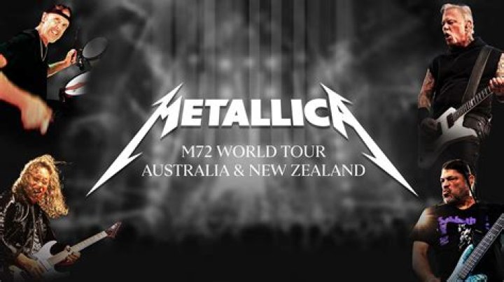 What time Metallica take stage?