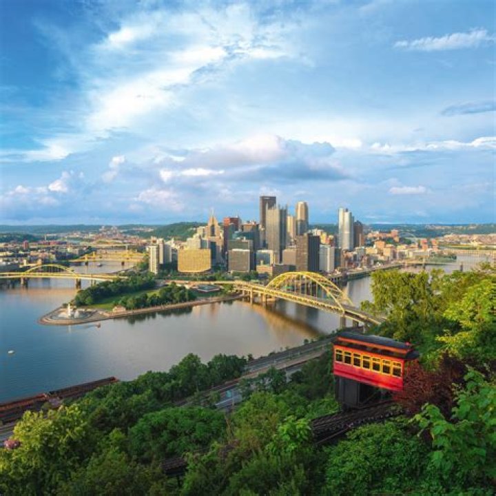 Which river runs through Pittsburgh?