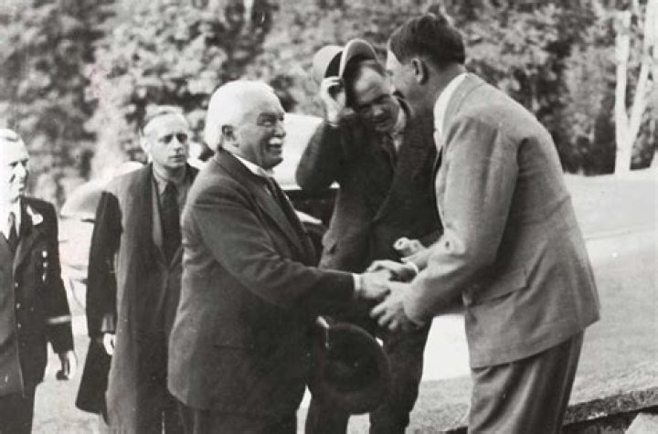 Who practiced appeasement in ww2?