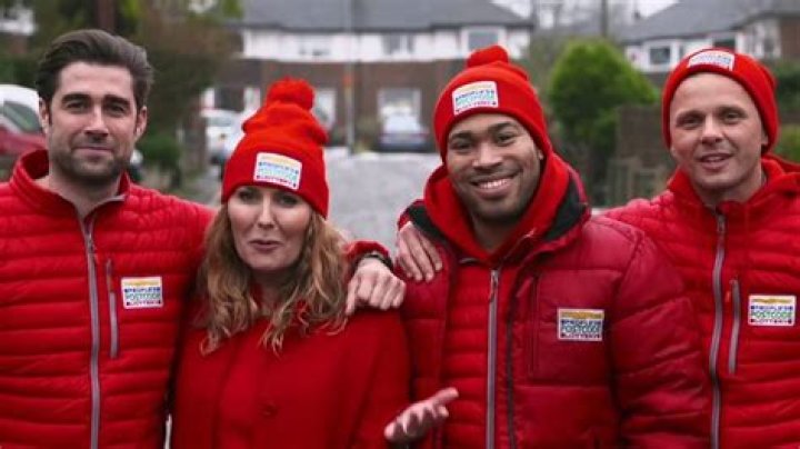 Who sings Someone's knocking at the door postcode lottery?