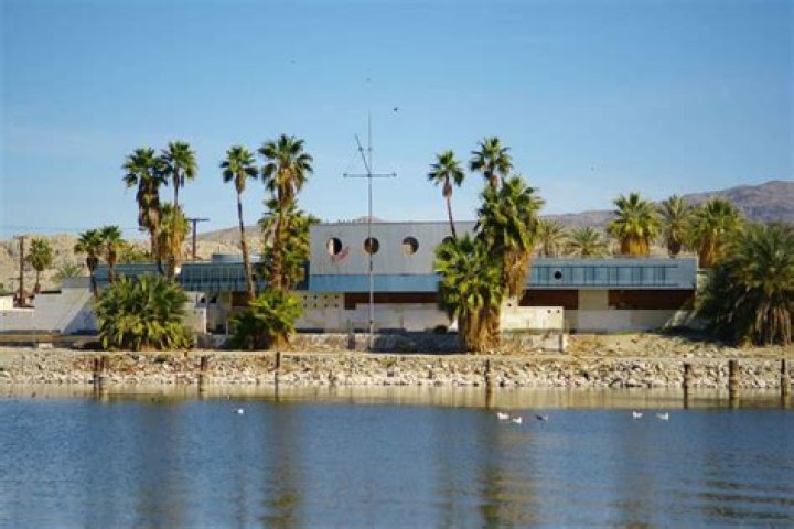 Why is Salton City abandoned?